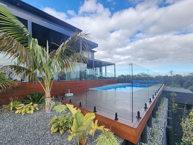 POOL FENCE (10)