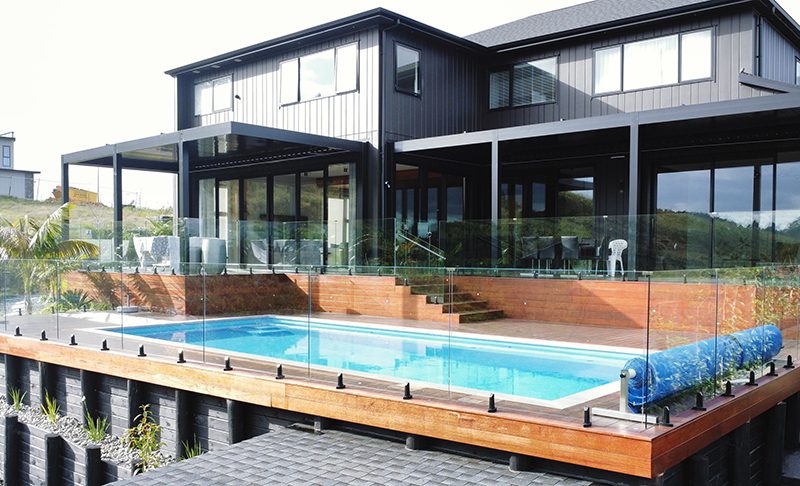 POOL FENCE (8)
